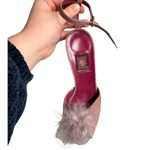 VINTAGE  ANNE KLEIN ANKLE STRAP HEEL